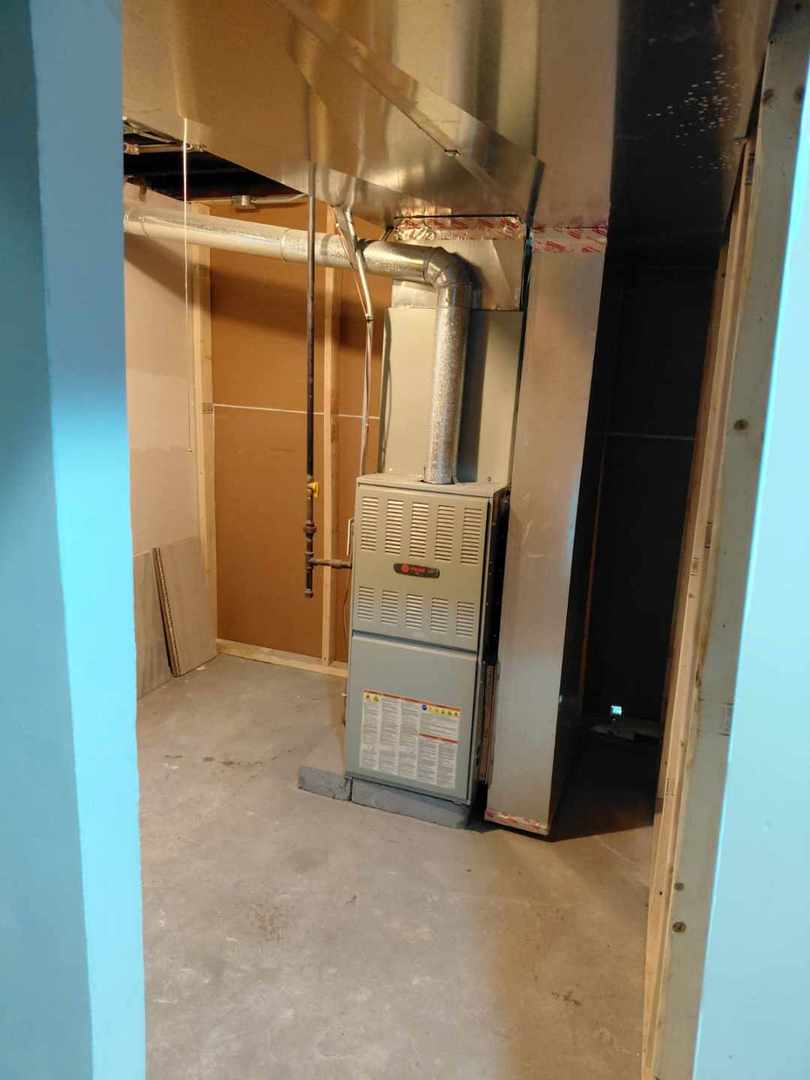 1040 W 92nd Place, Chicago, IL 60620