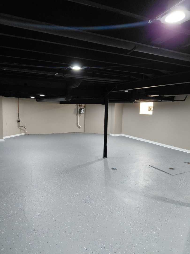 1040 W 92nd Place, Chicago, IL 60620