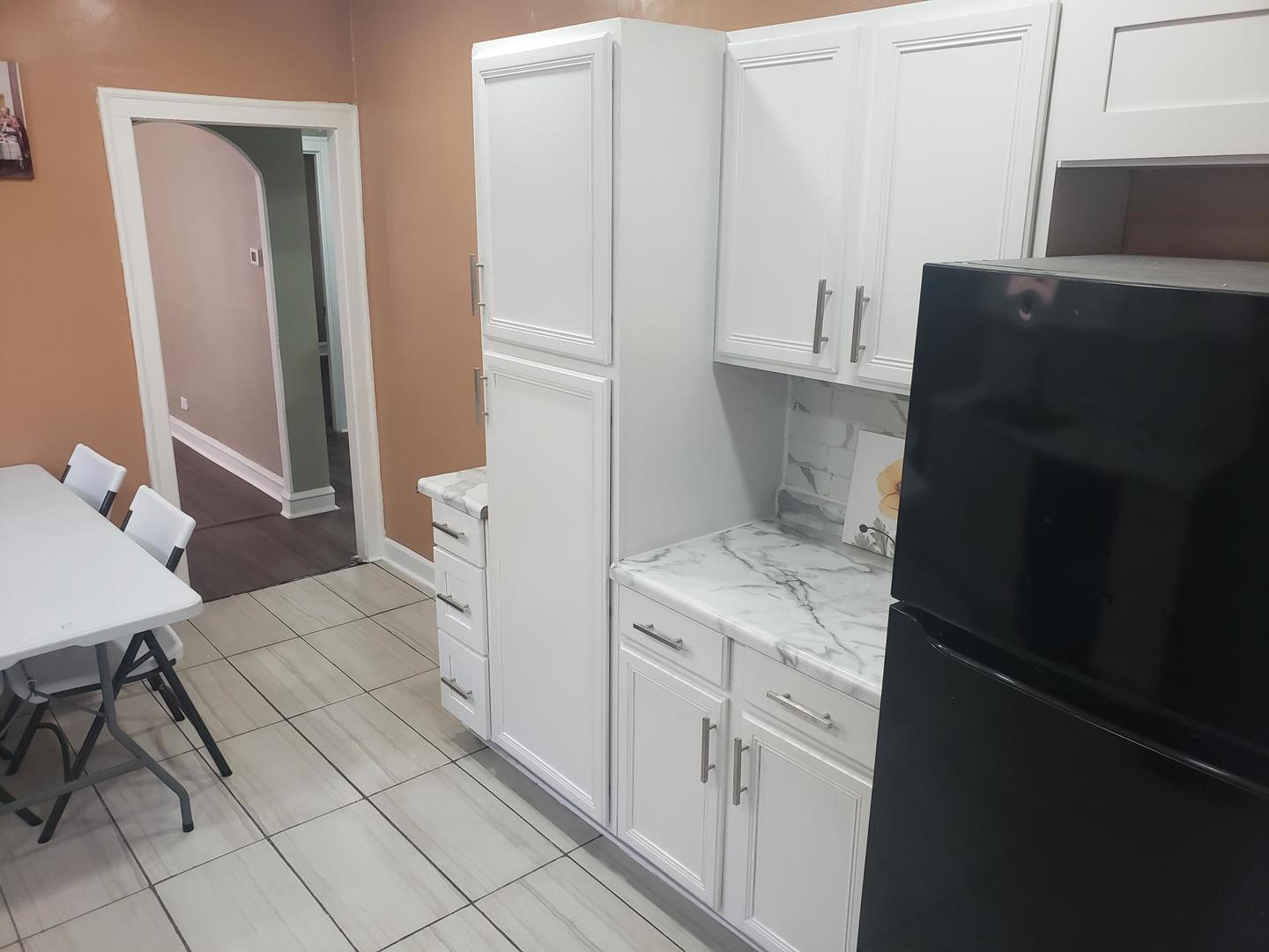 1040 W 92nd Place, Chicago, IL 60620