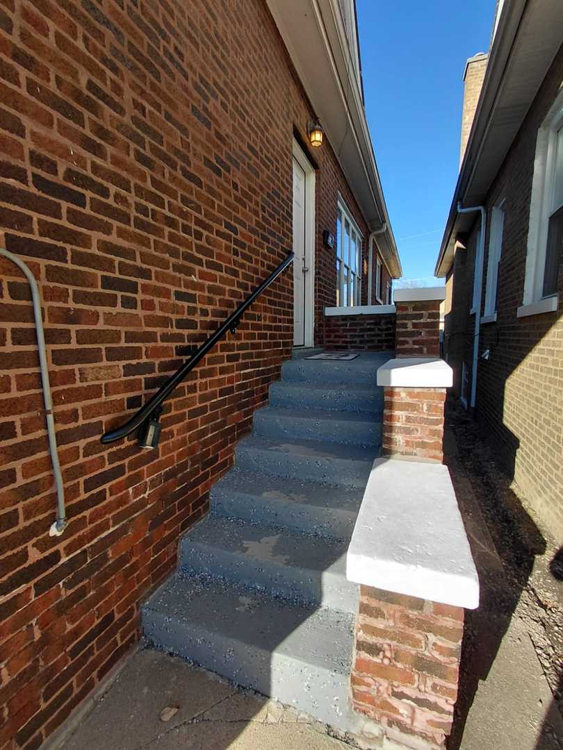 1040 W 92nd Place, Chicago, IL 60620