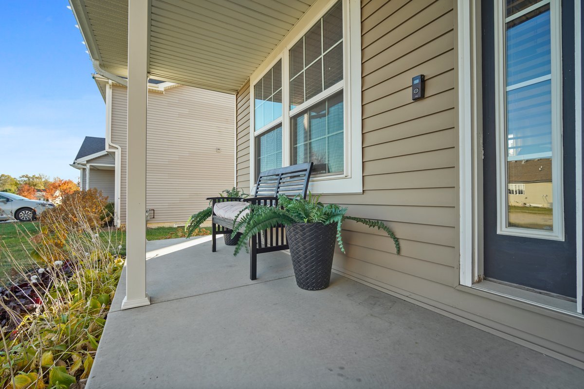 2311 Wirsing Way, Bloomington, IL 61704