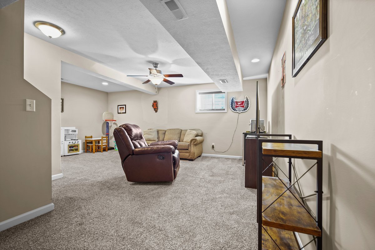 2311 Wirsing Way, Bloomington, IL 61704