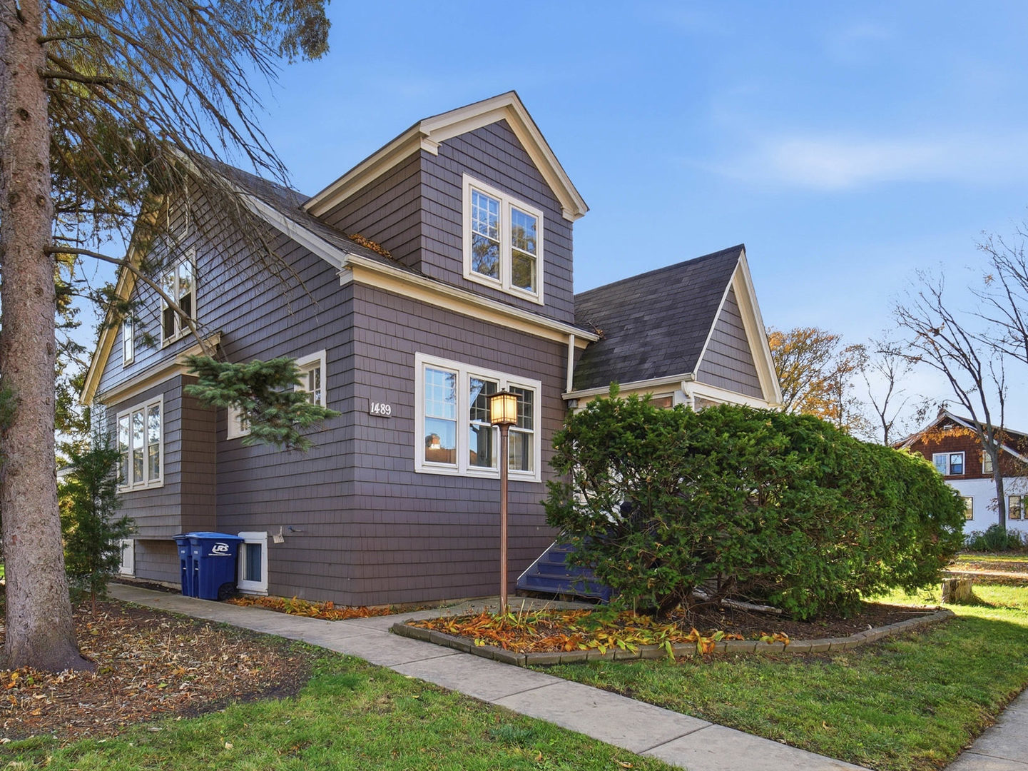 1489 E Algonquin Road, Des Plaines, IL 60016