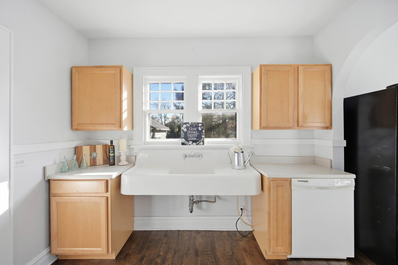 1489 E Algonquin Road, Des Plaines, IL 60016