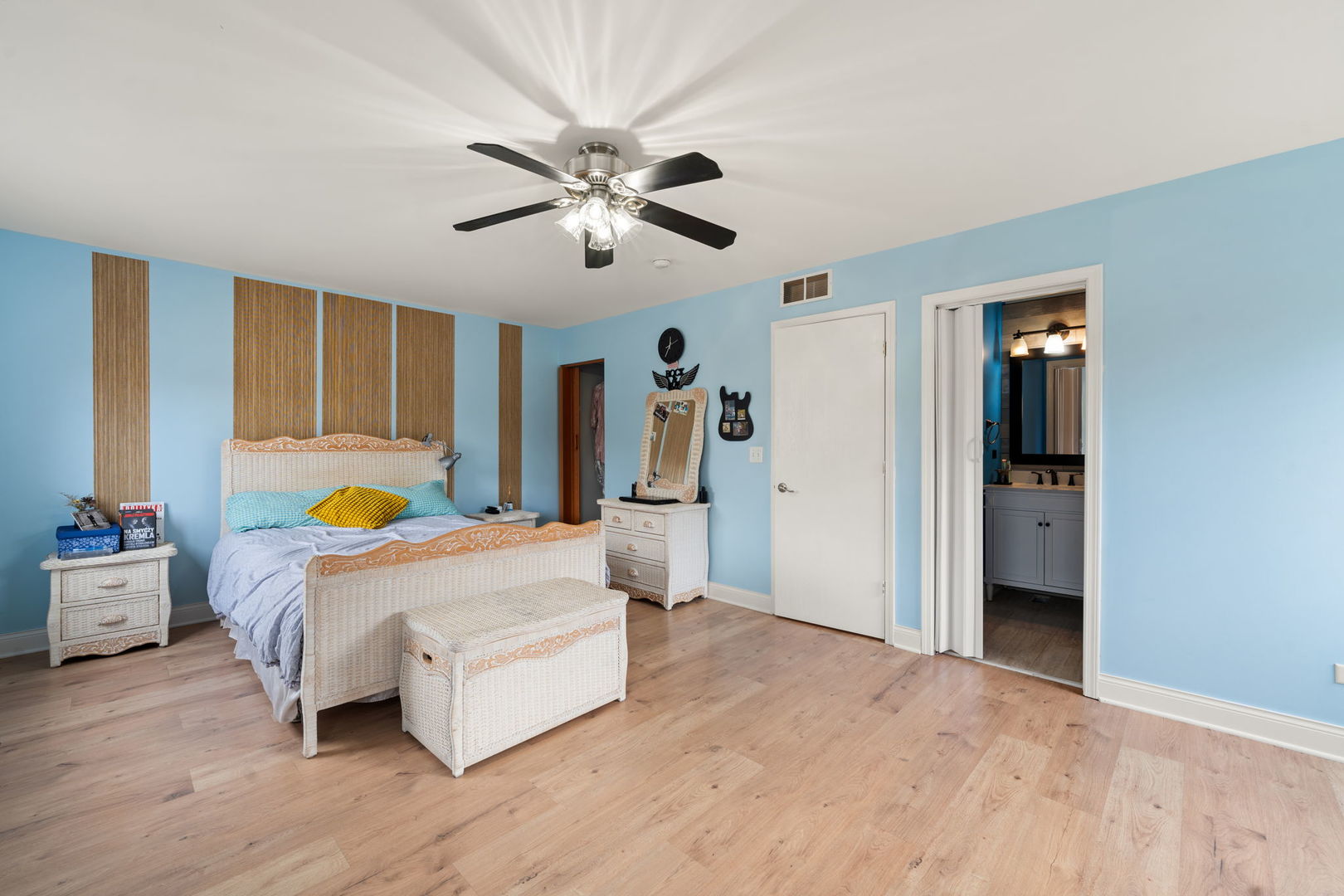 16559 Willow Walk Drive, Lockport, IL 60441