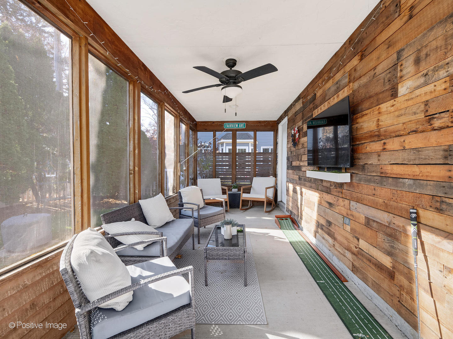 170 S FAIRVIEW Avenue, Elmhurst, IL 60126