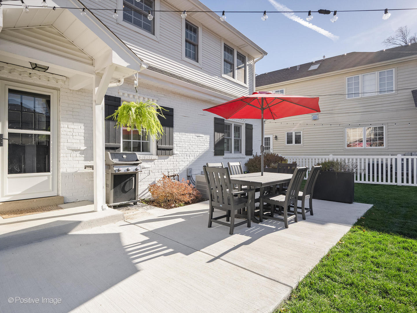 170 S FAIRVIEW Avenue, Elmhurst, IL 60126