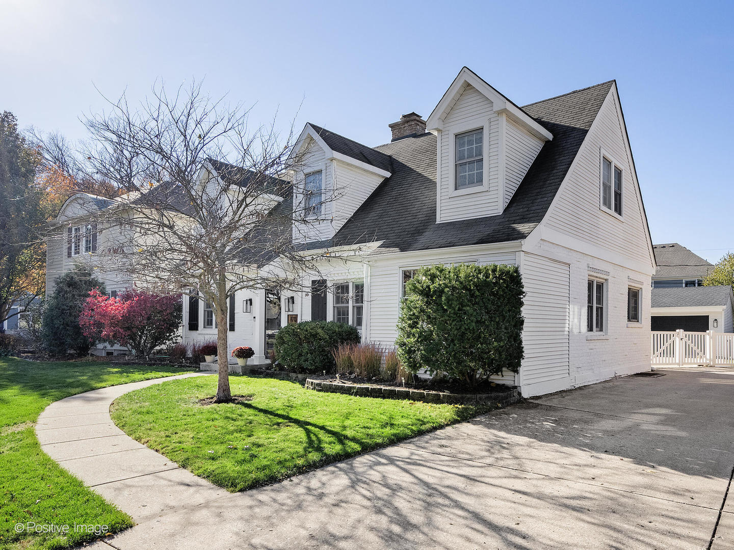 170 S FAIRVIEW Avenue, Elmhurst, IL 60126