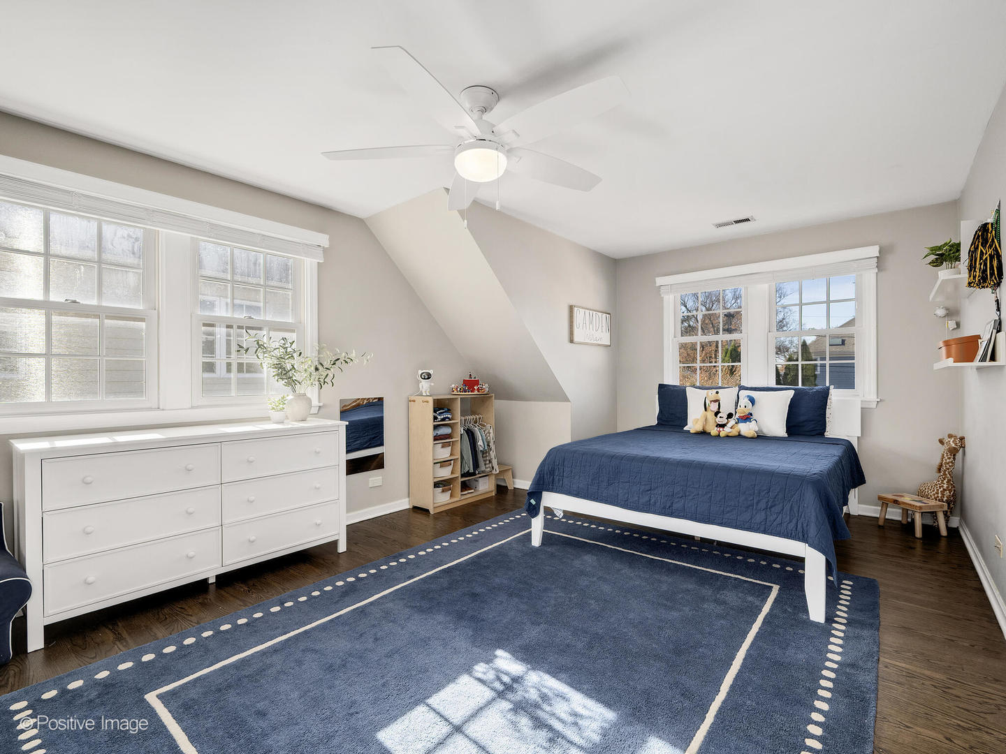 170 S FAIRVIEW Avenue, Elmhurst, IL 60126