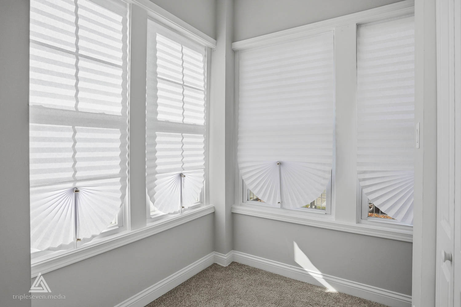 1301 N Waller Avenue, Chicago, IL 60651