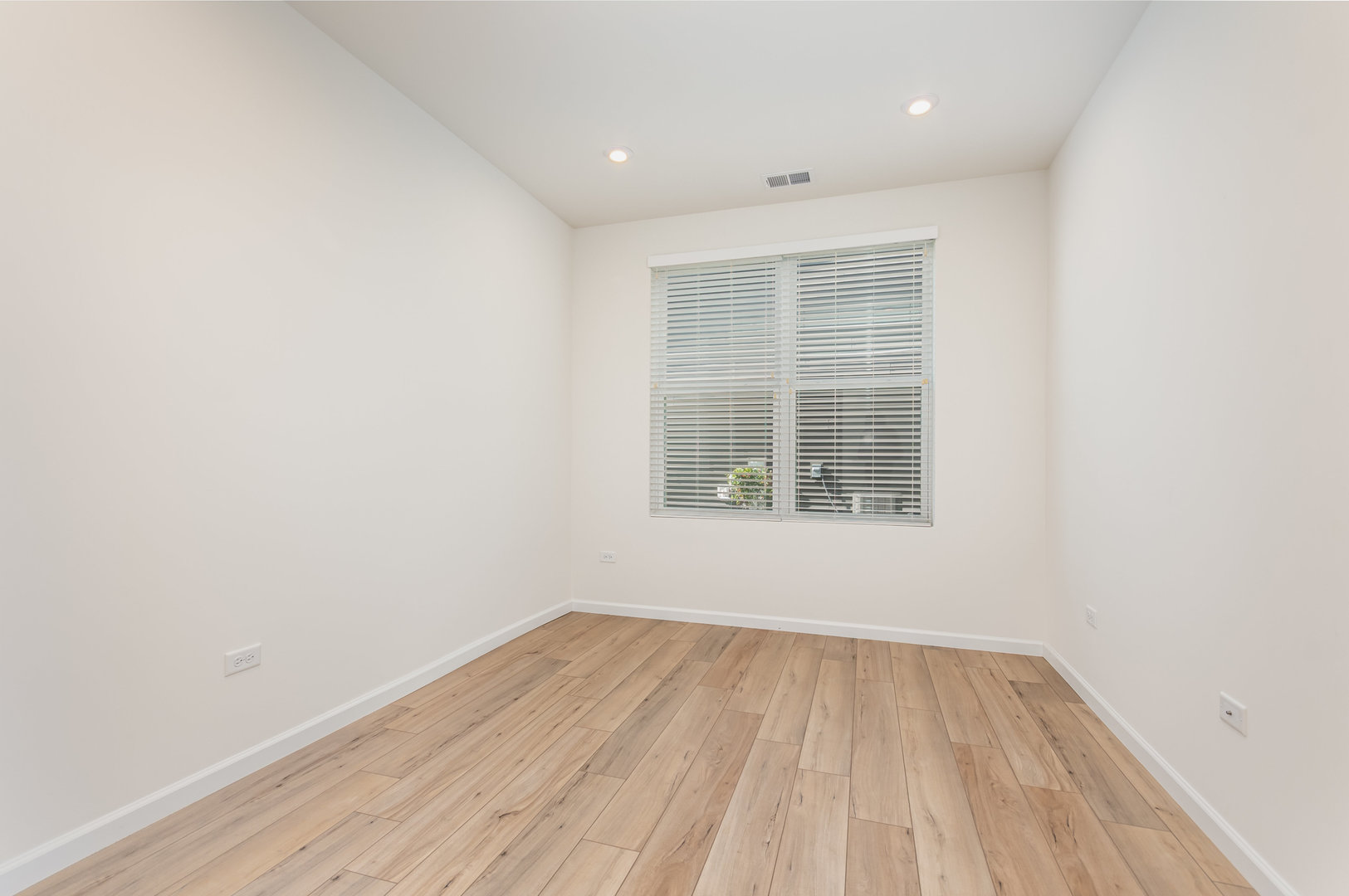 2101 Samantha Joy Lane, Bolingbrook, IL 60490