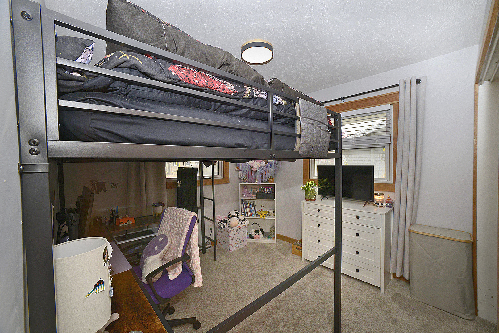 1435 Price Street, Ottawa, IL 61350