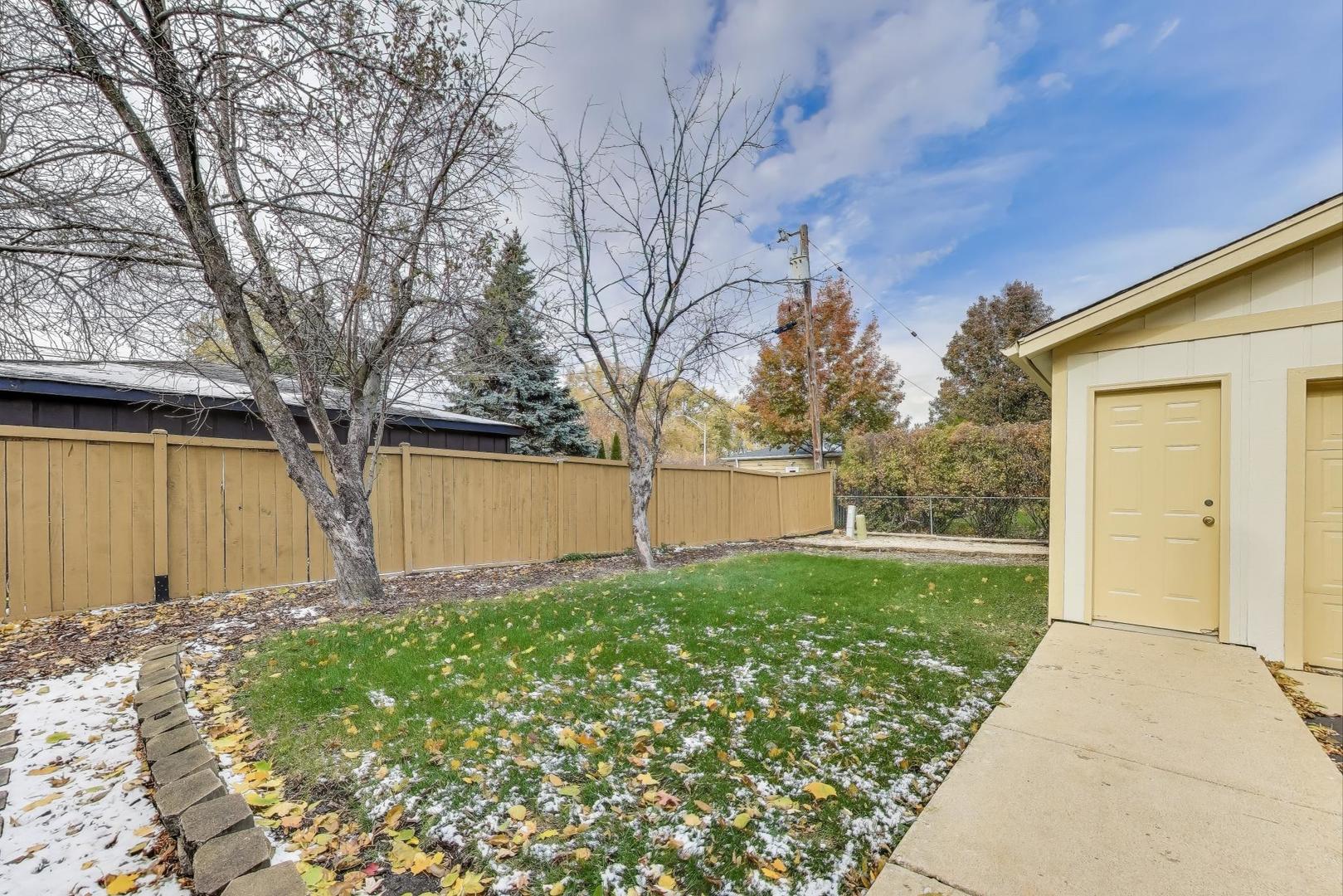 1407 WILSON Avenue, Wheaton, IL 60187