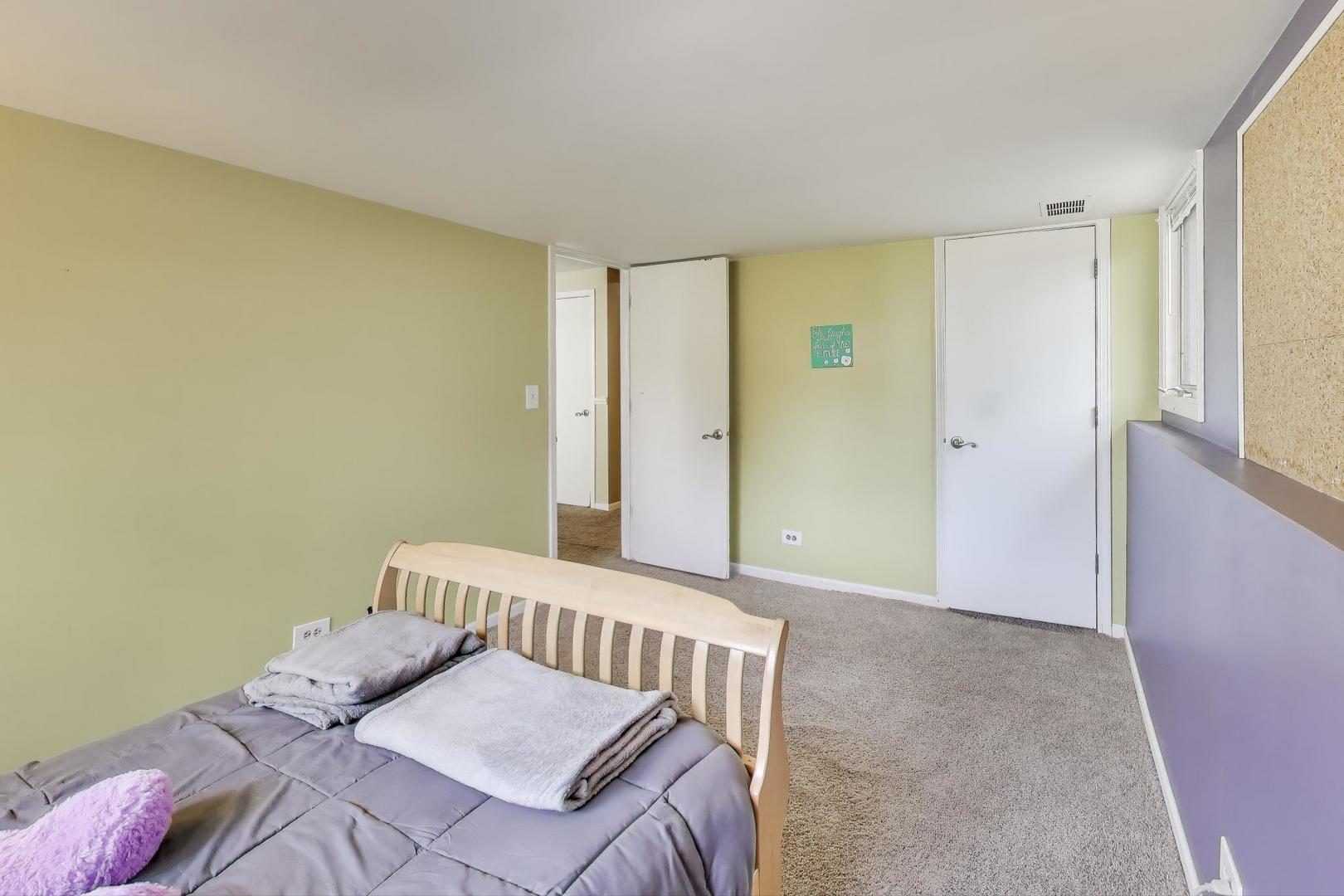 1407 WILSON Avenue, Wheaton, IL 60187