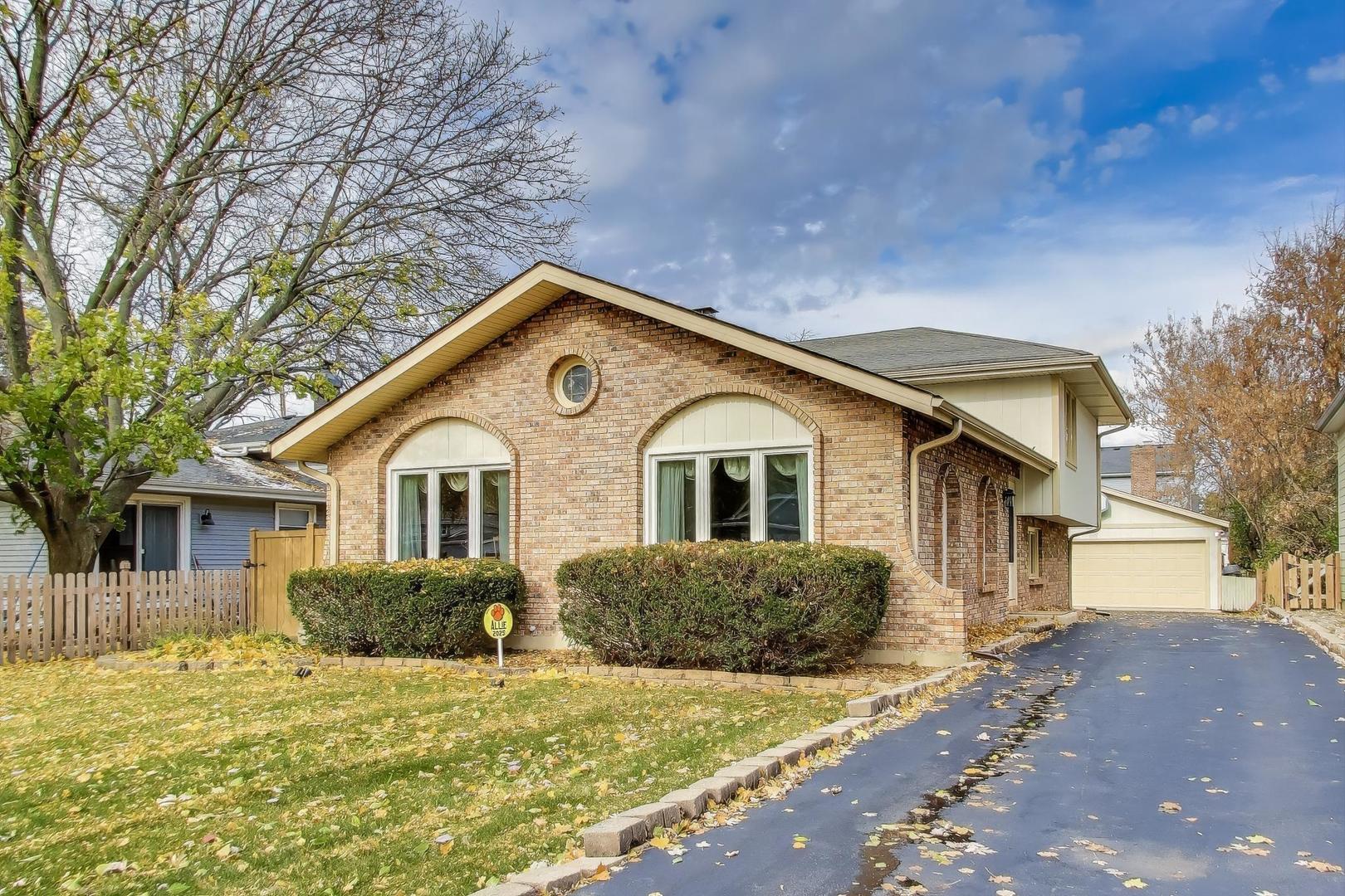 1407 WILSON Avenue, Wheaton, IL 60187