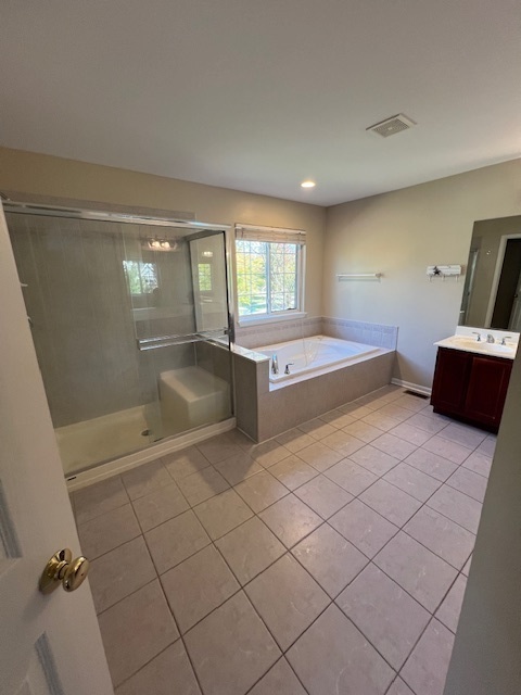 9699 FAIRFIELD Road, Huntley, IL 60142