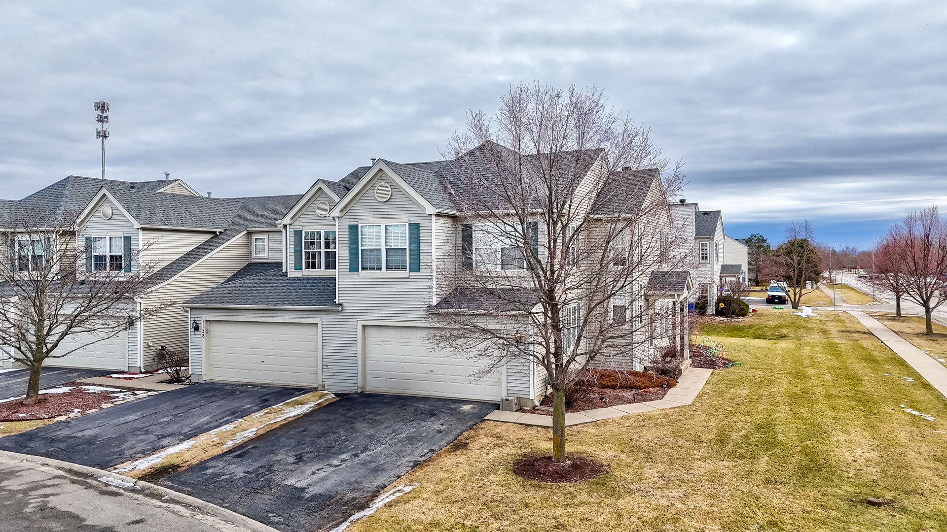 1138 CONEFLOWER Court #1138, Minooka, IL 60447