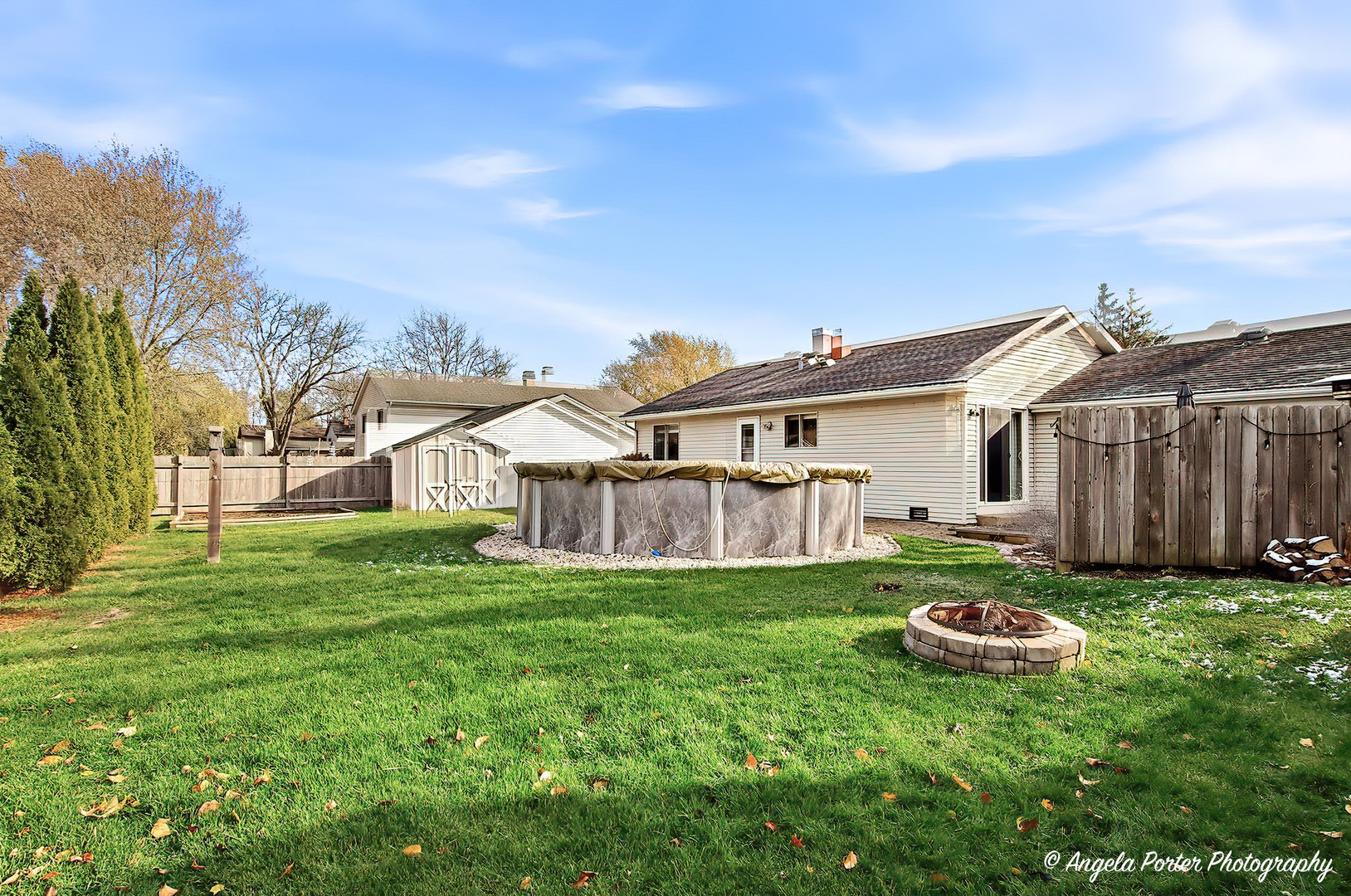 5106 W Greenbrier Drive, McHenry, IL 60050