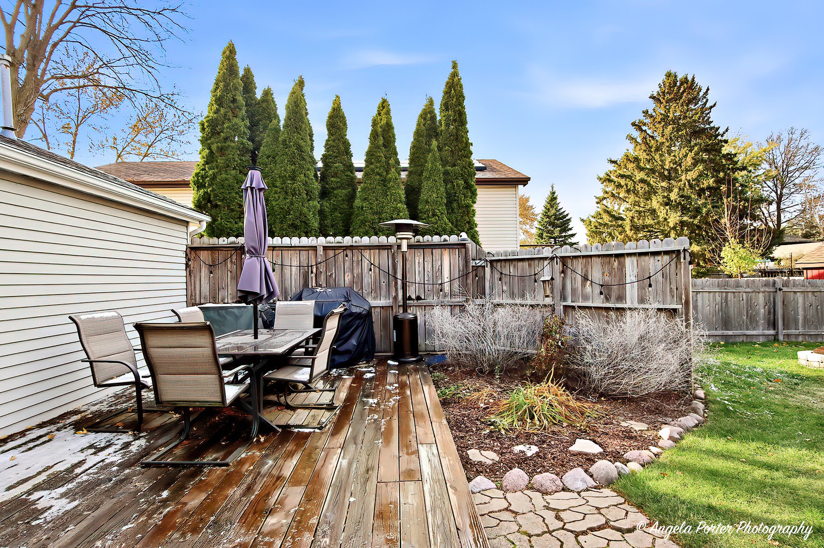 5106 W Greenbrier Drive, McHenry, IL 60050