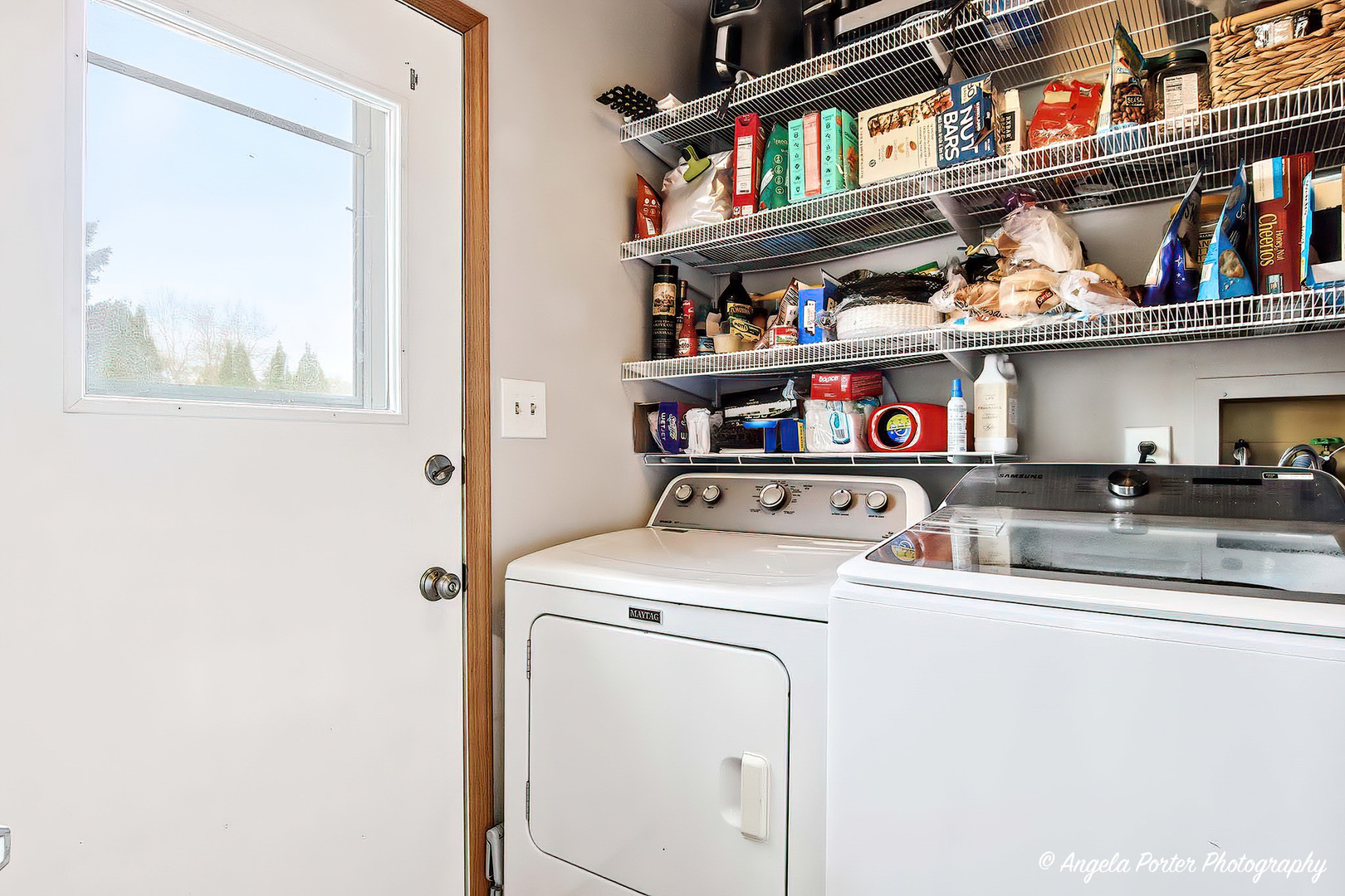 5106 W Greenbrier Drive, McHenry, IL 60050