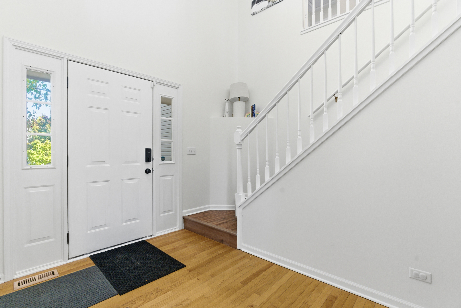 2526 Acorn Drive, Round Lake Beach, IL 60073