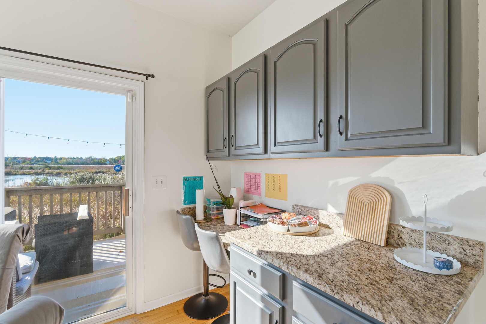 2526 Acorn Drive, Round Lake Beach, IL 60073