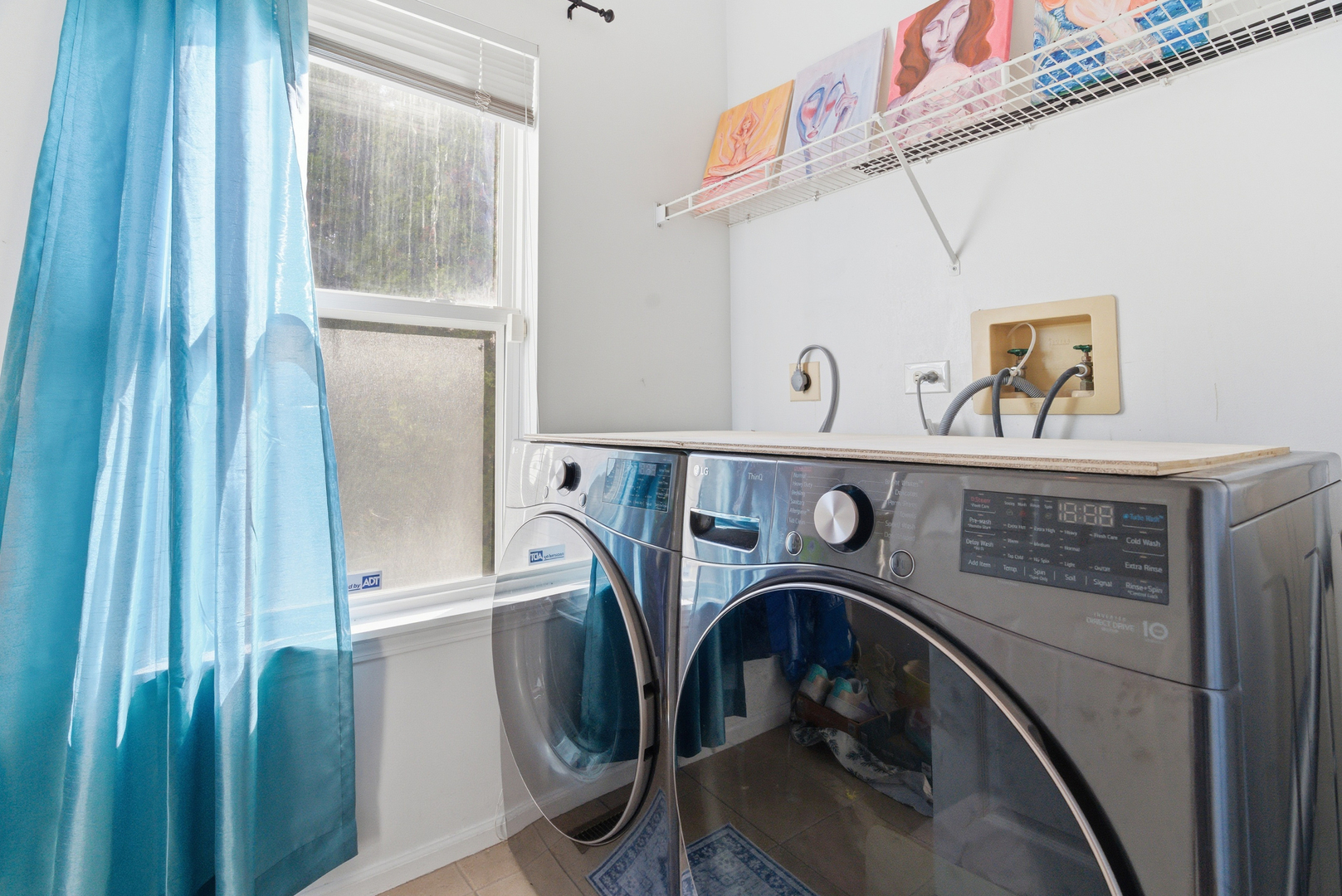 2526 Acorn Drive, Round Lake Beach, IL 60073