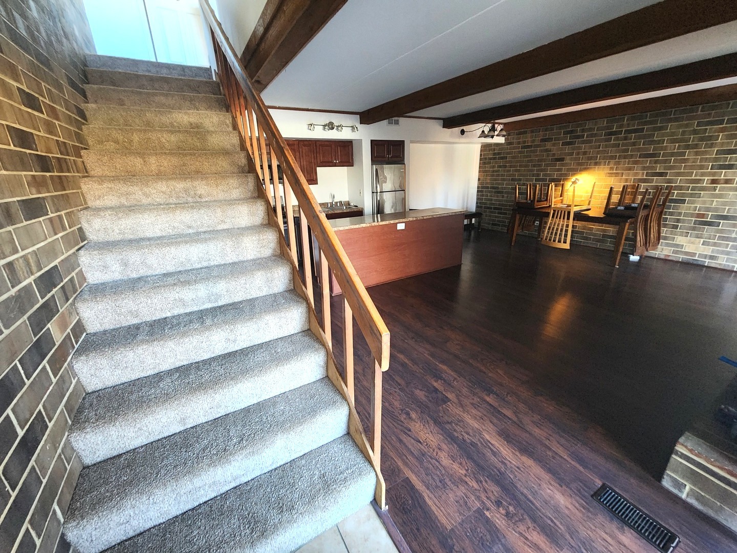 1503 Kenneth Circle, Elgin, IL 60120