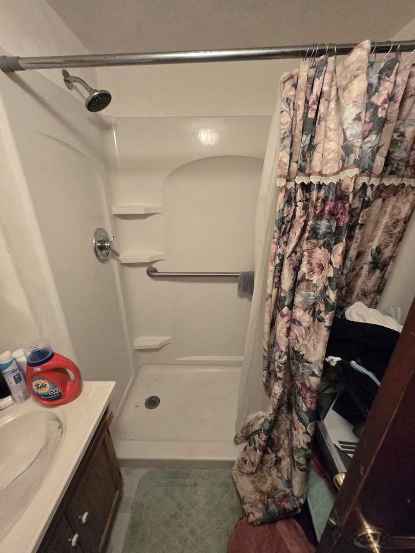 119 Sun Valley Court, East Peoria, IL 61611