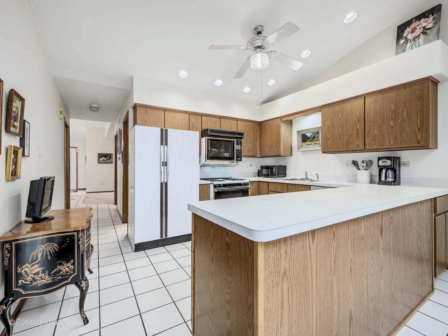 7203 S 86th Avenue, Justice, IL 60458