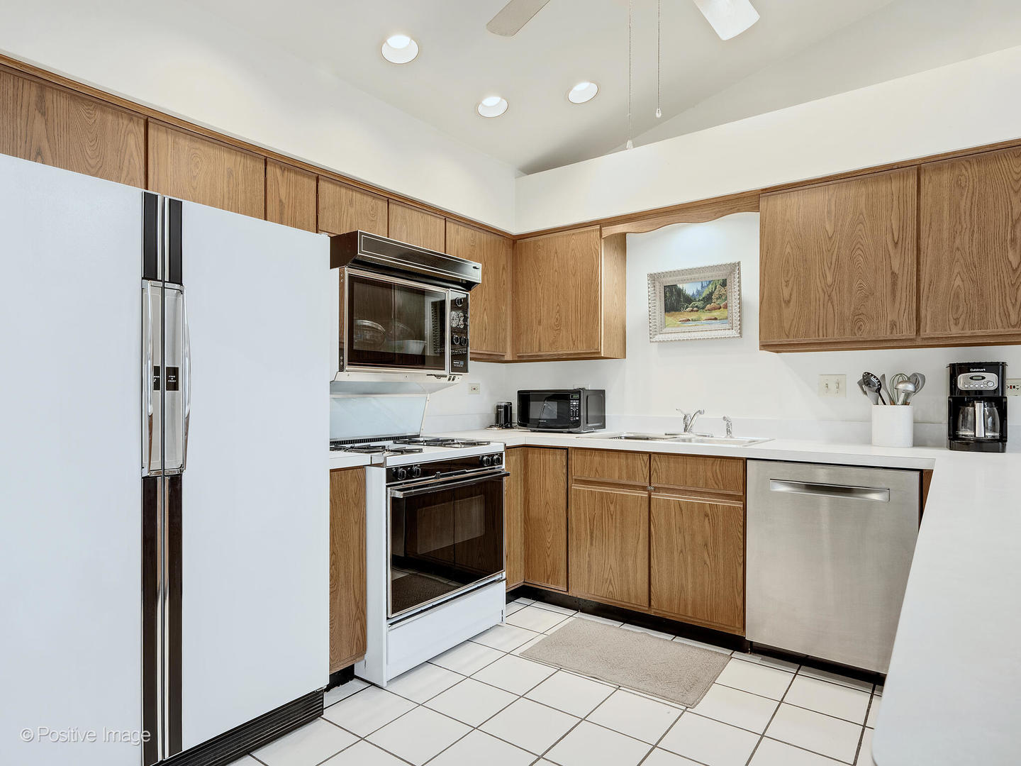 7203 S 86th Avenue, Justice, IL 60458