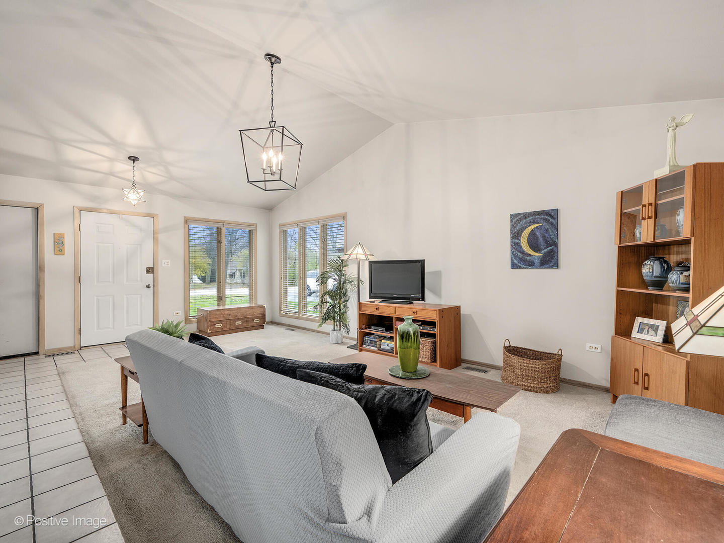 7203 S 86th Avenue, Justice, IL 60458