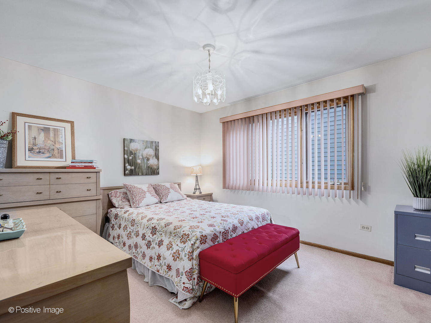 7203 S 86th Avenue, Justice, IL 60458