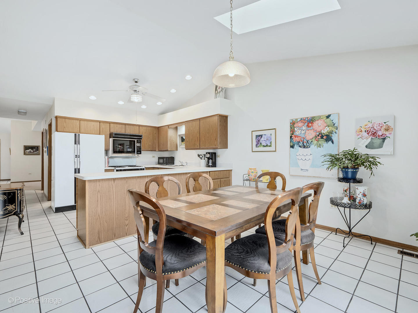 7203 S 86th Avenue, Justice, IL 60458