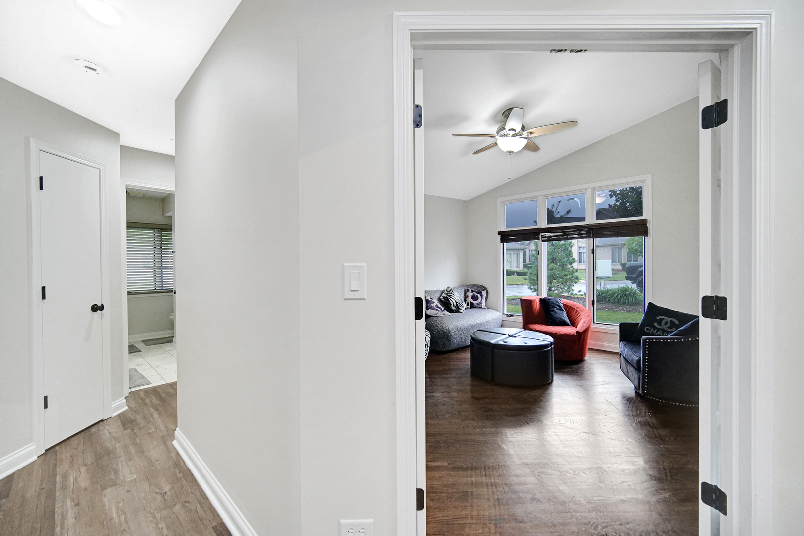 19 W Bay Road, Palos Heights, IL 60463