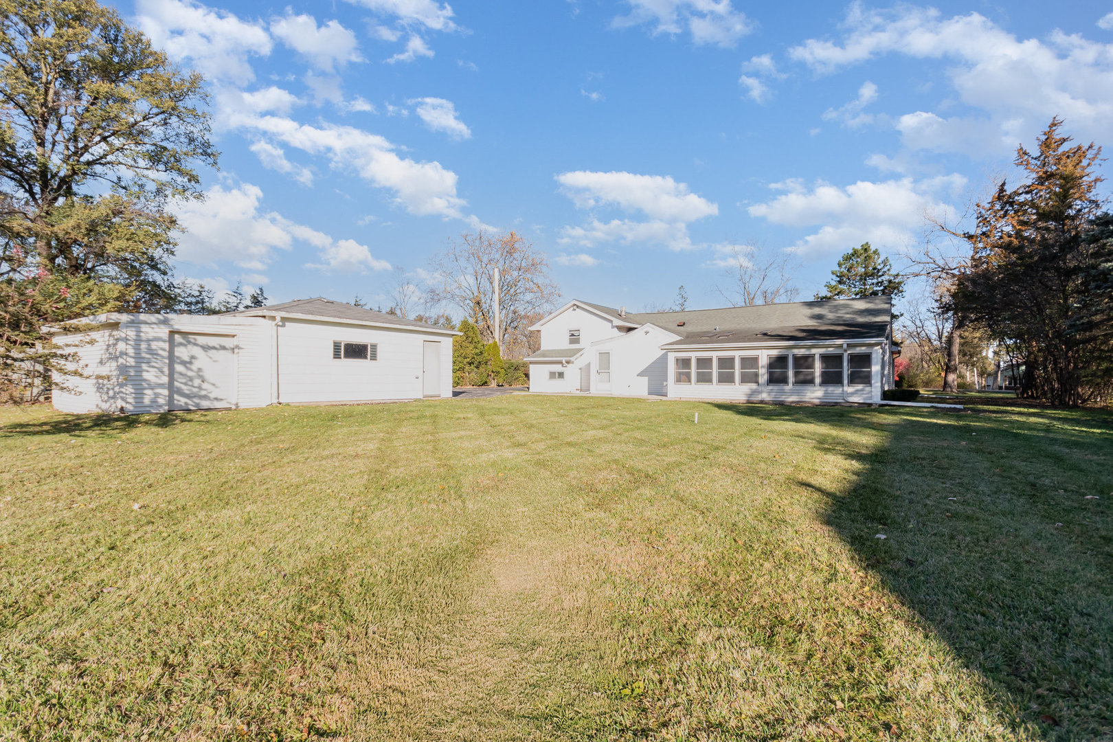 20873 W Rand Court, Palatine, IL 60074