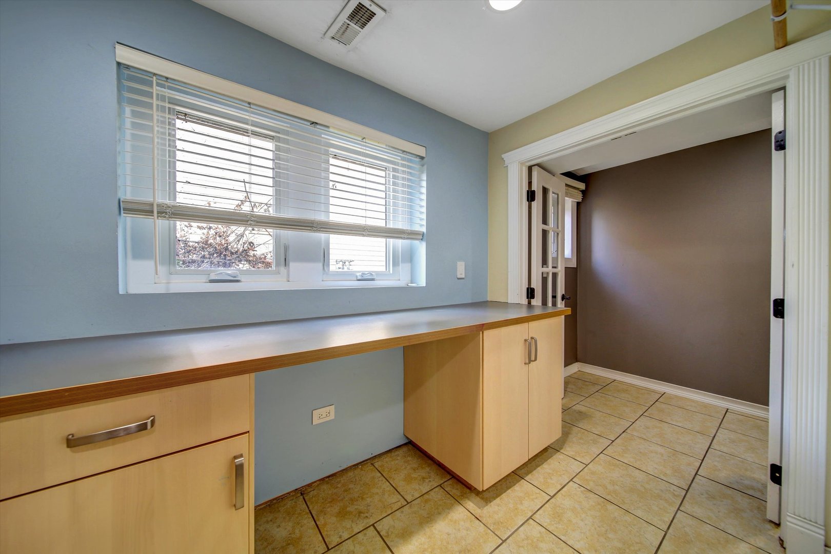 1691 JEFFREY Avenue, Glendale Heights, IL 60139