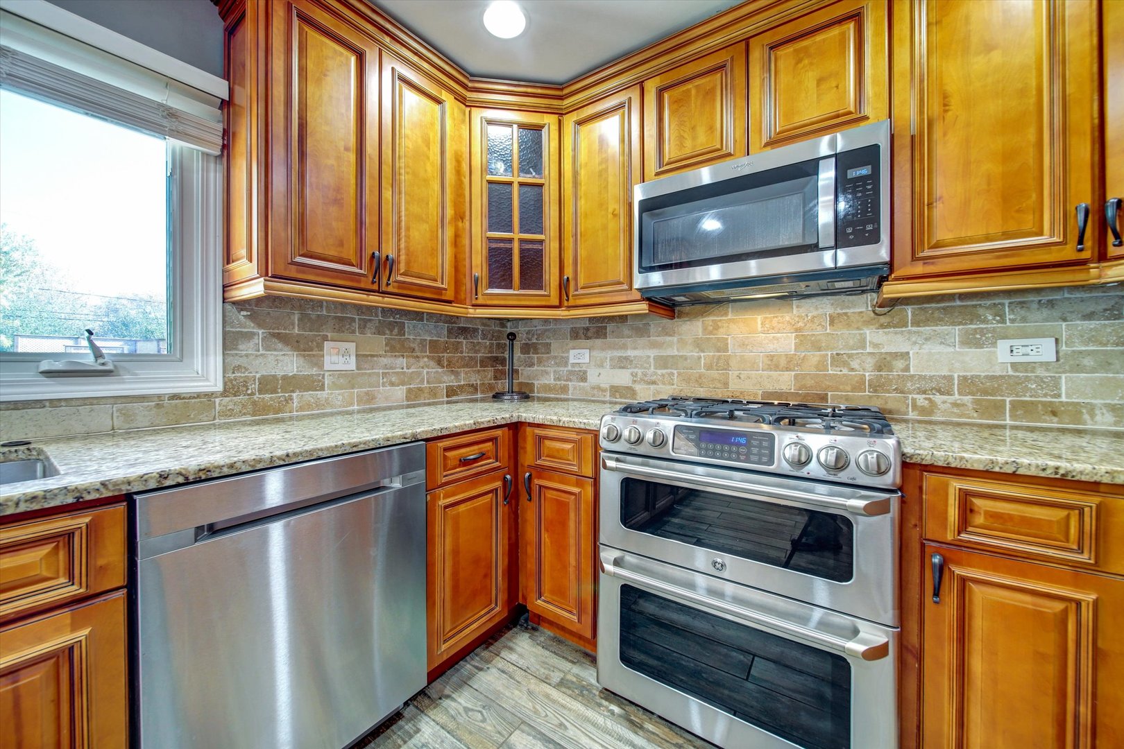 1691 JEFFREY Avenue, Glendale Heights, IL 60139