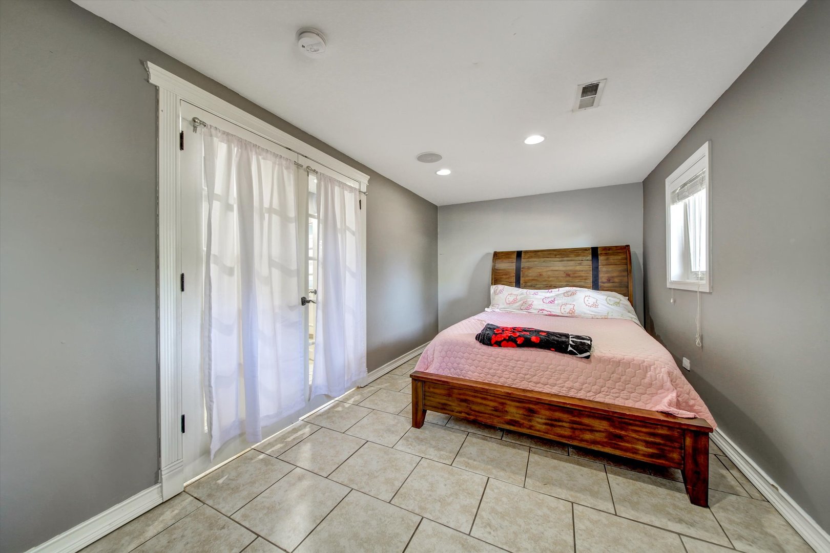 1691 JEFFREY Avenue, Glendale Heights, IL 60139