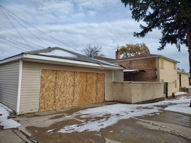 9356 S Oglesby Avenue, Chicago, IL 60617