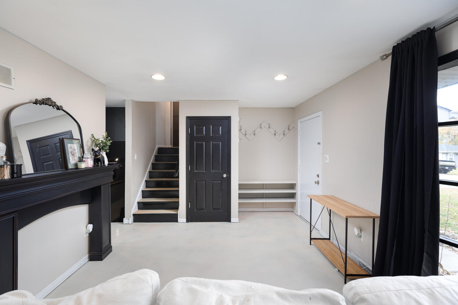 207 Diana Street, Shorewood, IL 60404