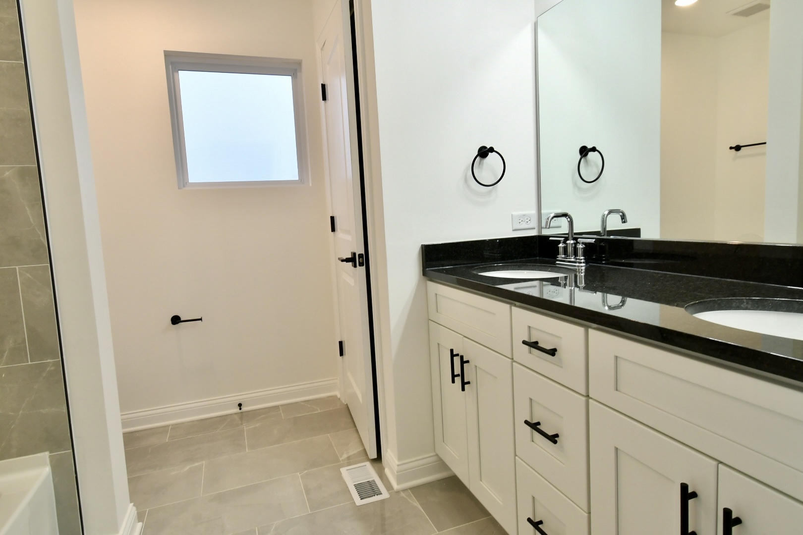 20789 Elwood Street, Lynwood, IL 60411