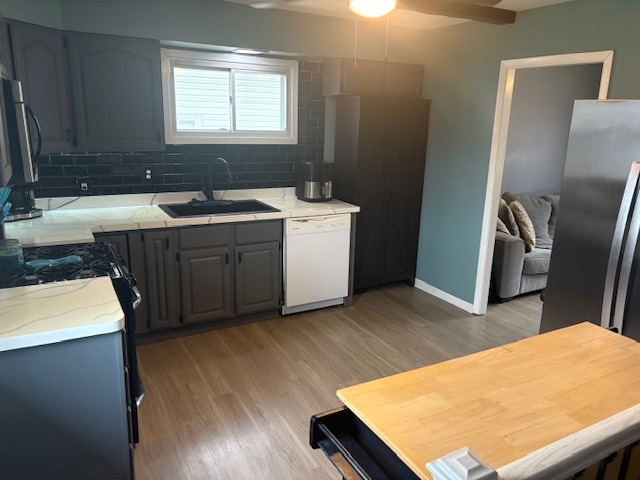 1002 Plaza Drive, Joliet, IL 60435