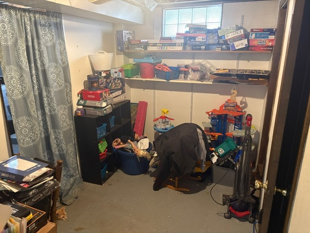 1002 Plaza Drive, Joliet, IL 60435