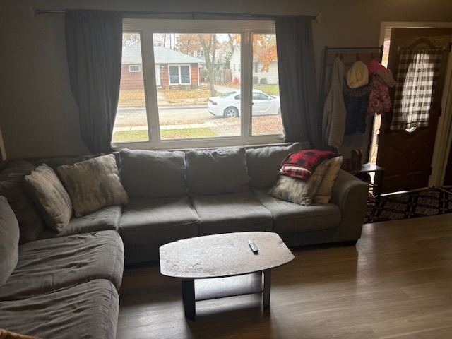 1002 Plaza Drive, Joliet, IL 60435