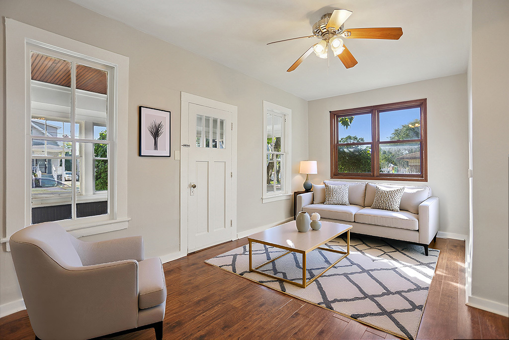 906 State Street, Lemont, IL 60439