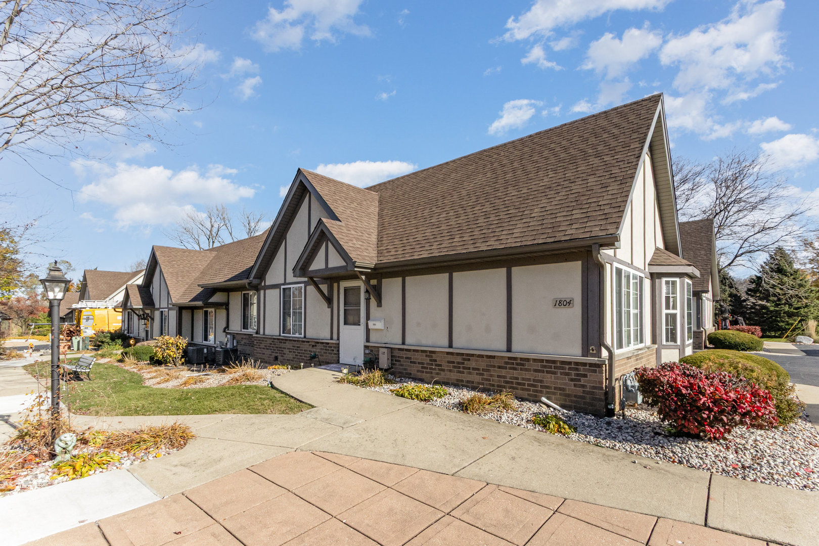 1804 Willow Circle Drive #1804, Crest Hill, IL 60403