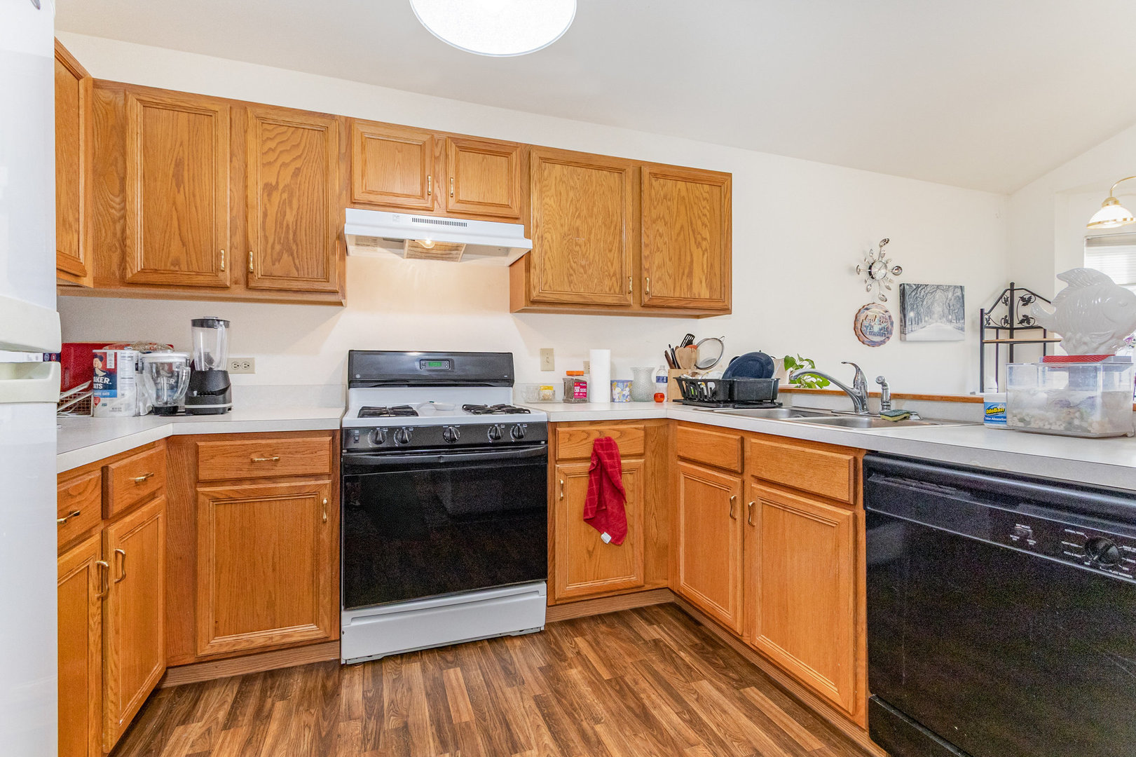 1804 Willow Circle Drive #1804, Crest Hill, IL 60403