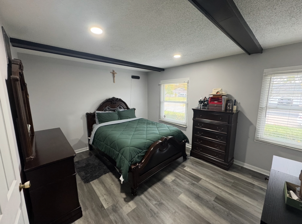 8112 S Applewood Court, Hanover Park, IL 60133