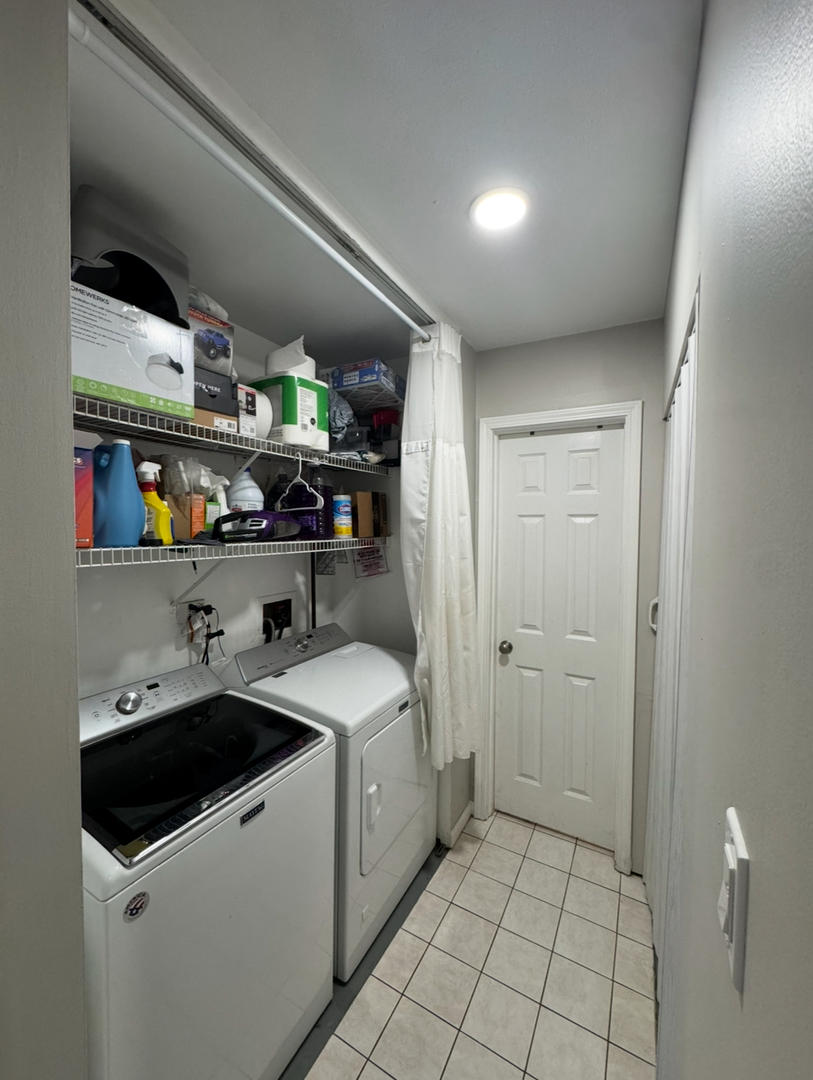 8112 S Applewood Court, Hanover Park, IL 60133